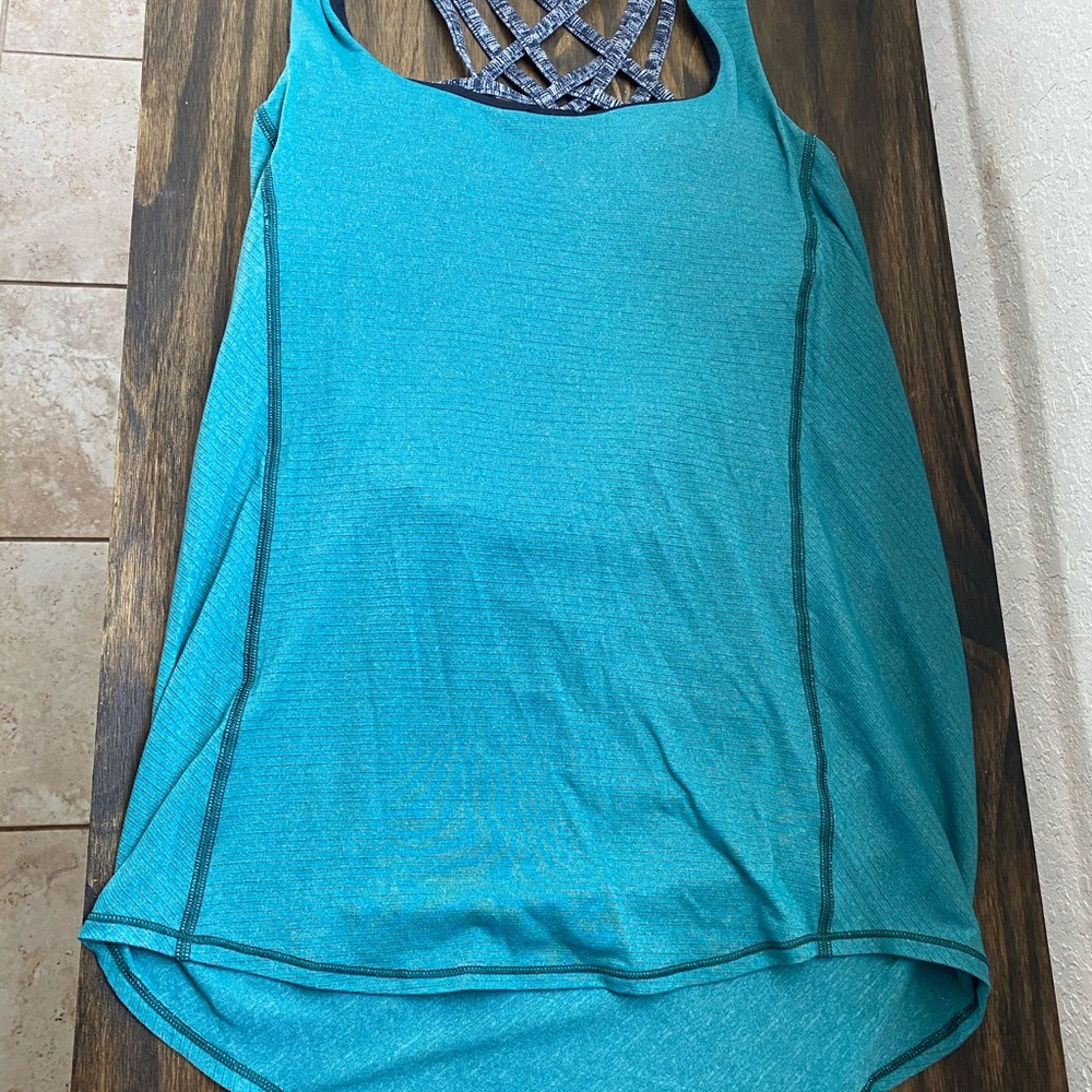 Lululemon tank top